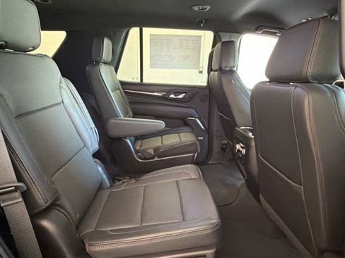 Used 2024 GMC Yukon Denali w/ Max Trailering Package image 35