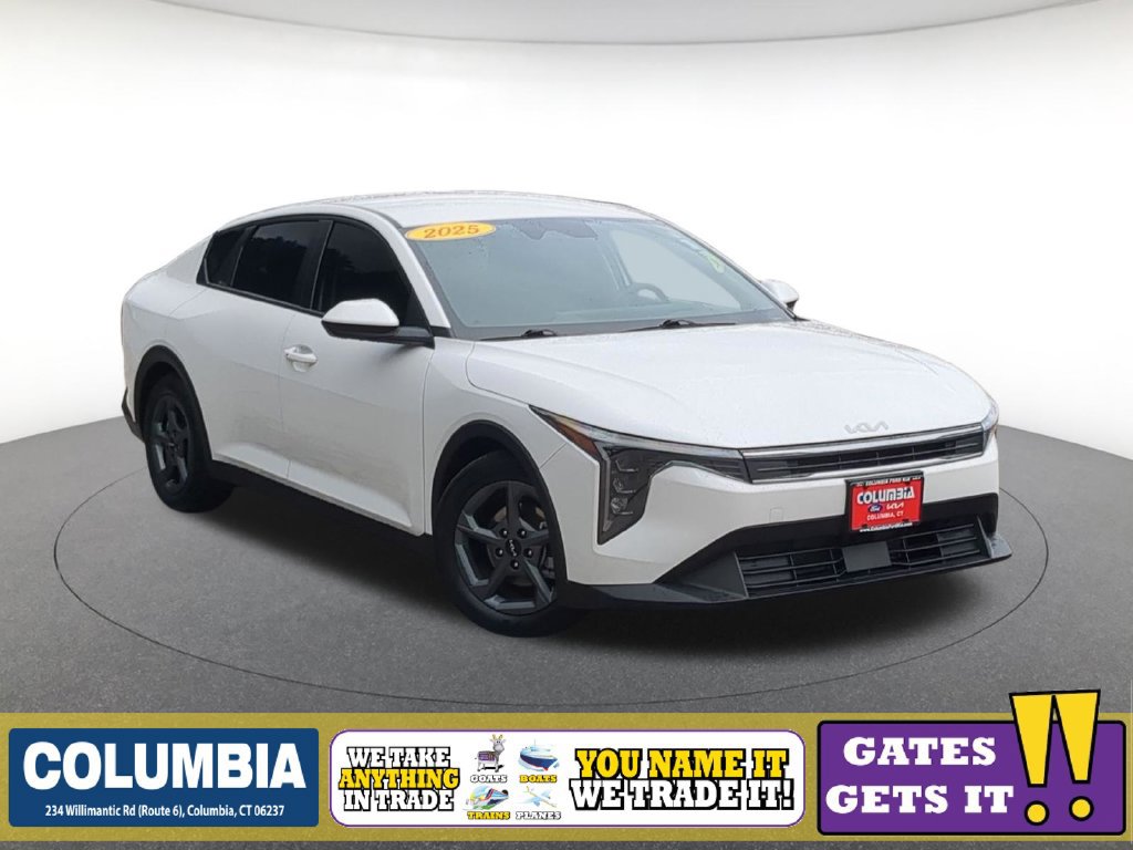 Certified 2025 Kia K4 FWD image 1