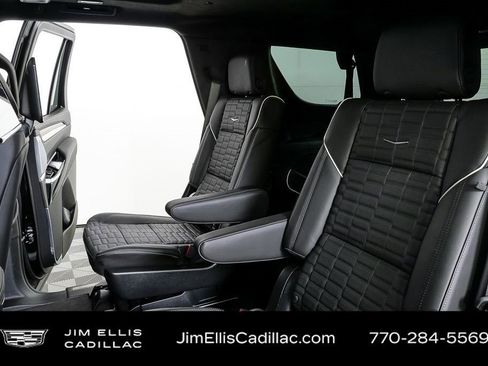 Certified 2025 Cadillac Escalade Sport Platinum image 22
