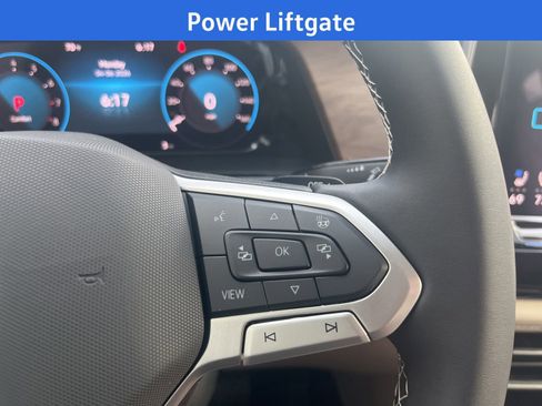 New 2026 Volkswagen Atlas SE FWD image 11