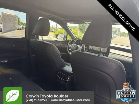 Used 2024 Lexus RX 450h AWD w/ Convenience Package image 16
