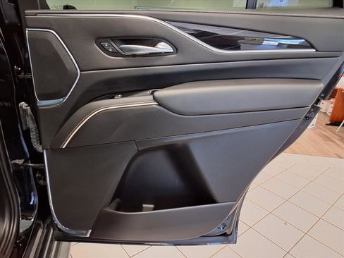 Certified 2023 Cadillac Escalade Sport image 13