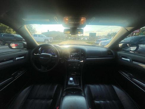 Used 2021 Chrysler 300 S image 18