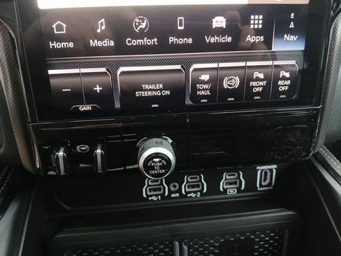 New 2026 RAM 2500 Limited AWD/4WD image 47