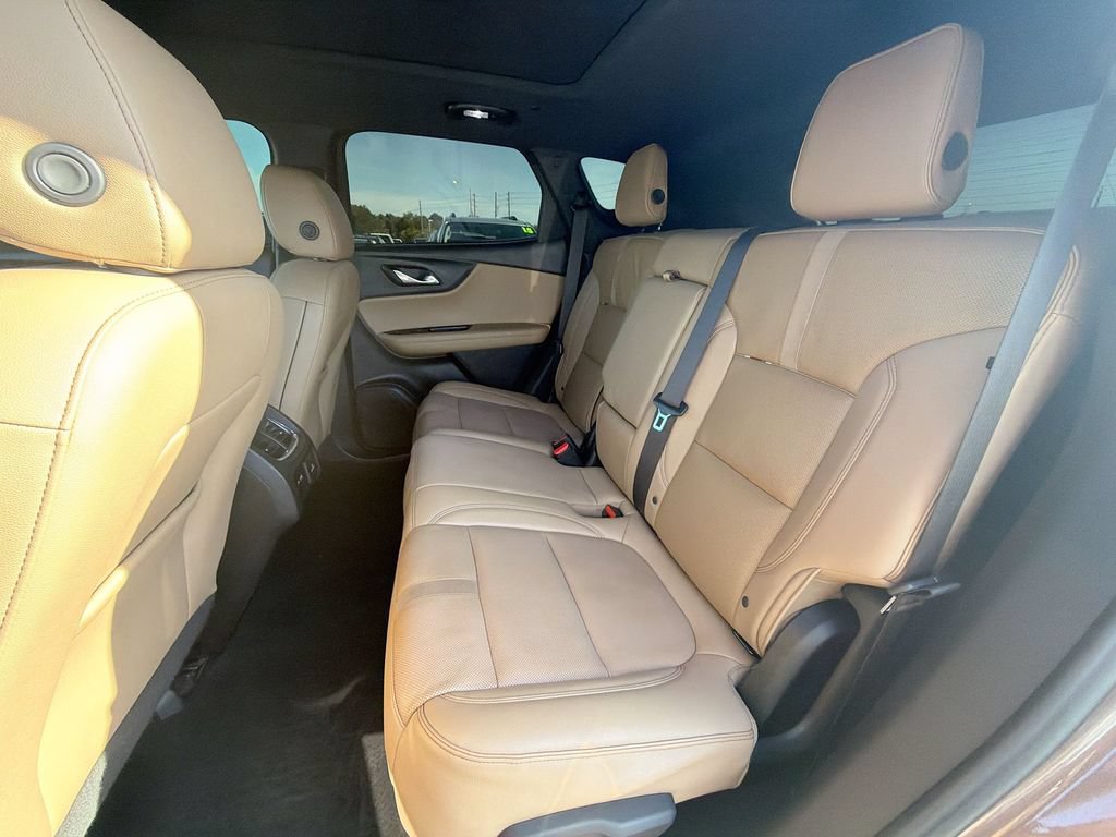 Certified 2019 Chevrolet Blazer Premier w/ Sun and Wheels Package FWD image 34