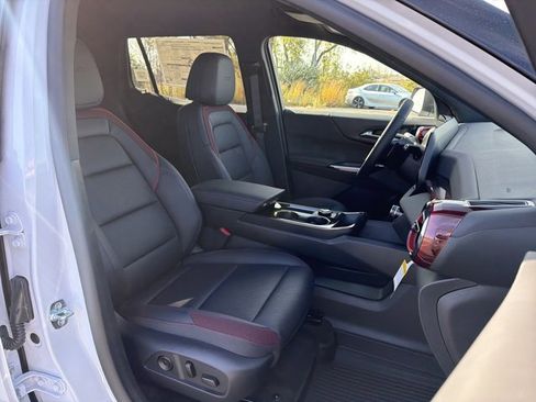 New 2026 Chevrolet Equinox RS w/ Convenience Package III image 30