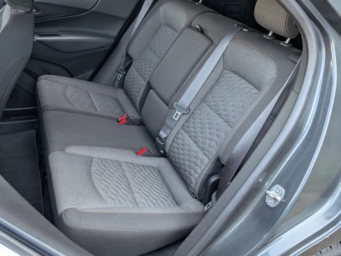 Used 2020 Chevrolet Equinox LT FWD image 16