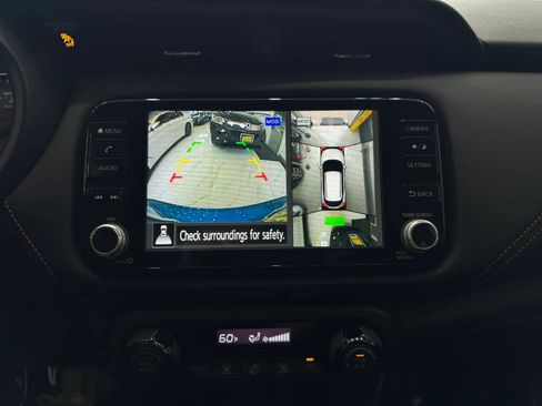 Used 2023 Nissan Kicks SR FWD image 19