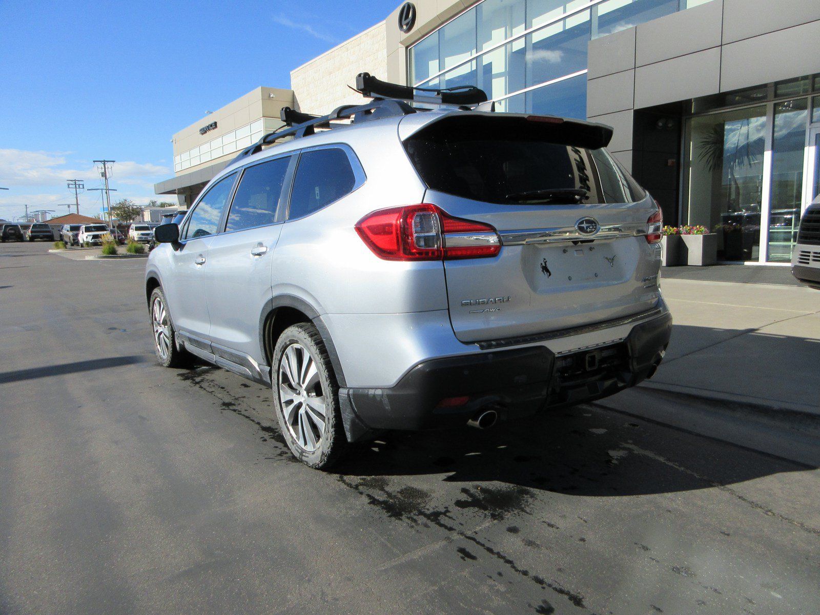 Used 2022 Subaru Ascent Limited w/ Technology Package AWD/4WD image 5