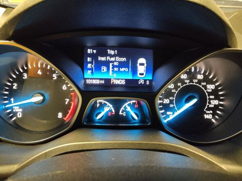 Used 2017 Ford Escape SE image 23