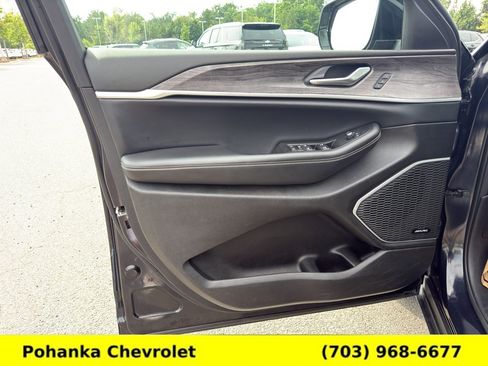 Used 2024 Jeep Grand Cherokee Limited 4xe AWD/4WD image 21