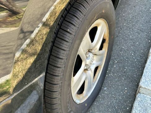 Used 2011 Toyota RAV4 4WD w/ Base L4 Extra Value Pkg image 8