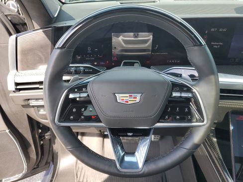 Used 2025 Cadillac Escalade V w/ LPO, Floor Liner Package AWD/4WD image 24