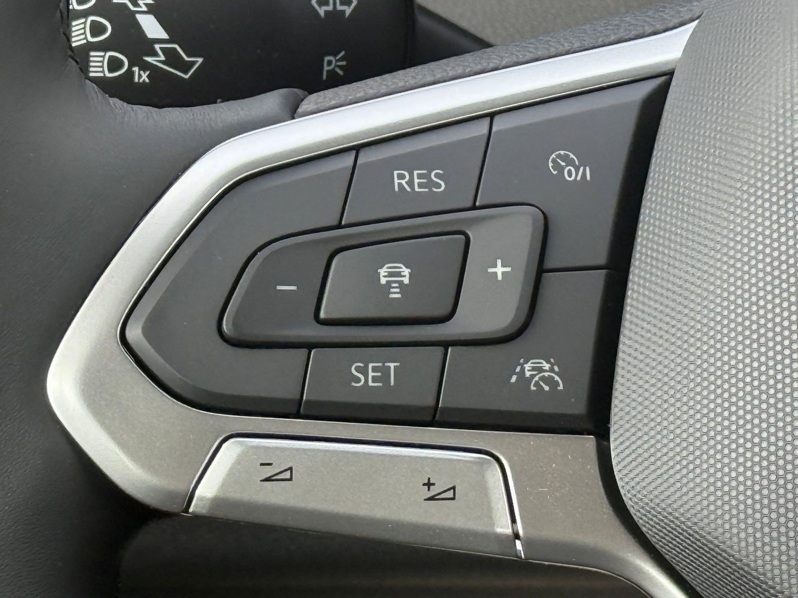 New 2026 Volkswagen Jetta Sport FWD image 15