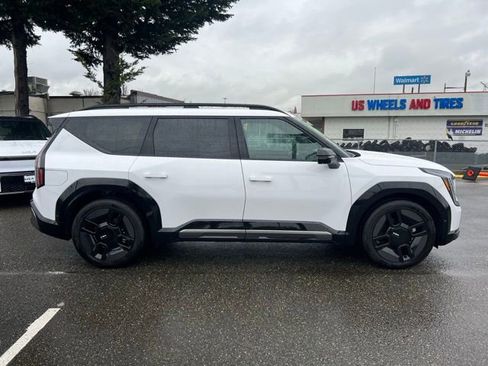 New 2026 Kia EV9 GT-Line image 5