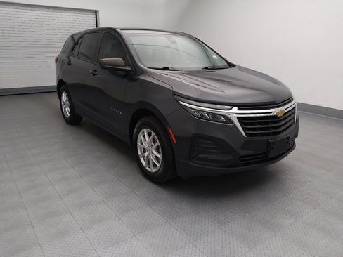 Used 2022 Chevrolet Equinox LS AWD/4WD image 13