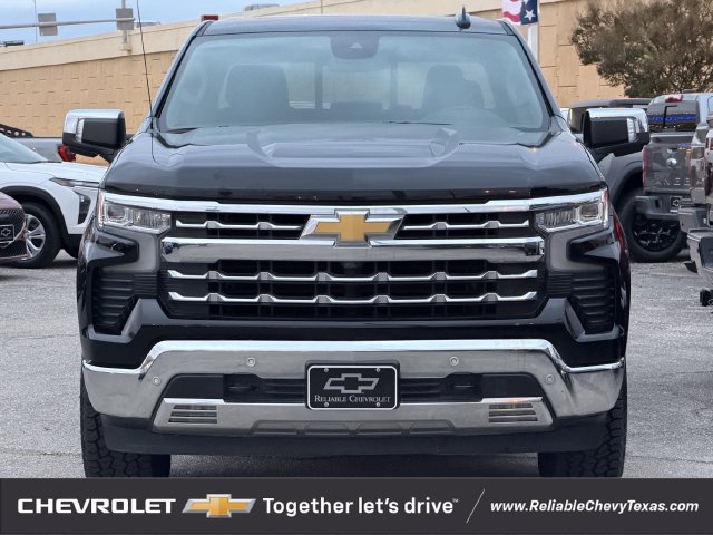 Used 2022 Chevrolet Silverado 1500 LTZ AWD/4WD image 8