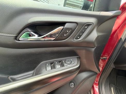 Used 2020 GMC Acadia SLT w/ Premium Package FWD image 24