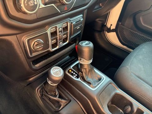 Used 2019 Jeep Wrangler Unlimited Sport S AWD/4WD image 20