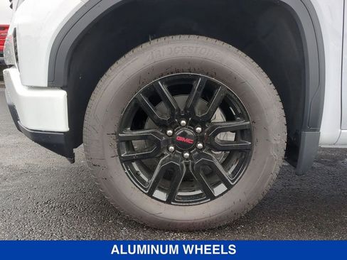 New 2026 GMC Sierra 1500 Elevation image 10