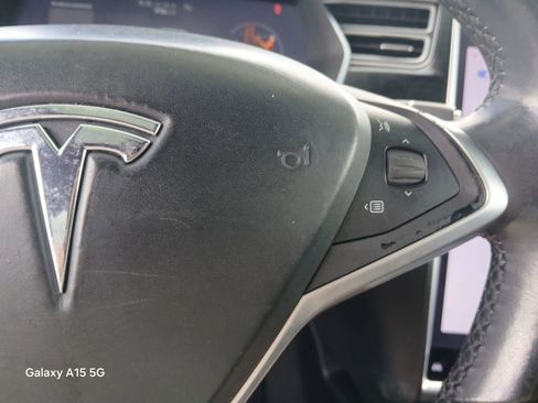 Used 2016 Tesla Model X 75D image 31