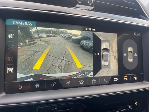 Used 2020 Jaguar F-PACE S image 13