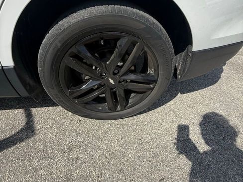 Used 2021 Chevrolet Equinox LT image 5