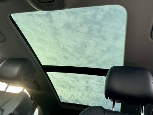 Used 2018 Audi Q5 2.0T Premium Plus w/ Premium Plus Package image 39