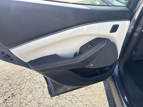 Used 2021 Ford Mustang Mach-E Premium AWD/4WD image 20