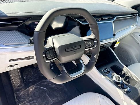 New 2026 Jeep Cherokee Limited AWD/4WD image 11