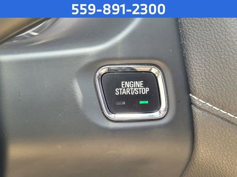 Used 2021 GMC Acadia SLE w/ Elevation Edition FWD image 19