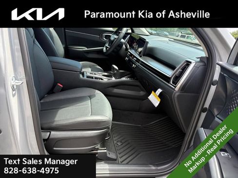 New 2026 Kia Sorento S AWD/4WD image 19