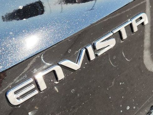 New 2026 Buick Envista Avenir image 7