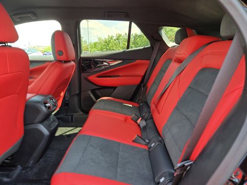 New 2025 Chevrolet Blazer EV RS image 17