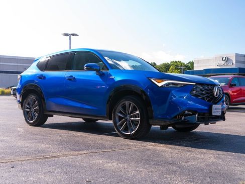 Certified 2025 Acura ADX A-Spec AWD/4WD image 3