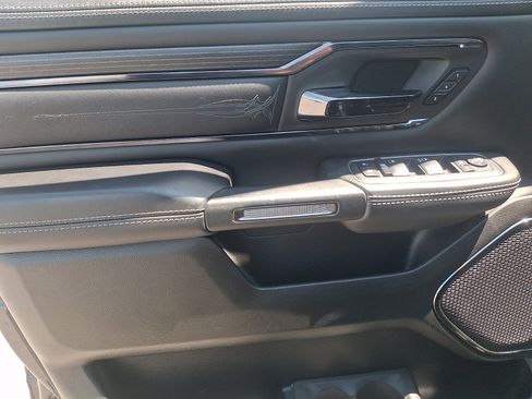 Used 2022 RAM 1500 Limited w/ Body Color Bumper Group AWD/4WD image 12