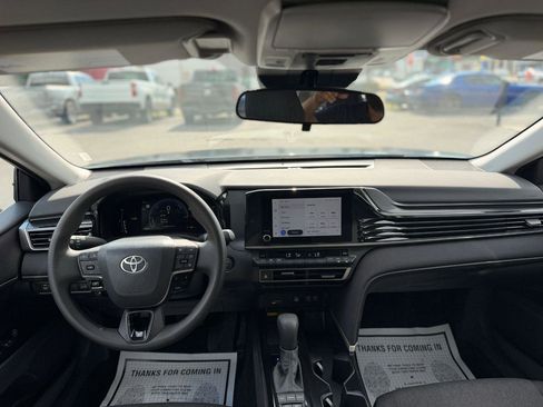 Used 2026 Toyota Camry LE FWD image 17