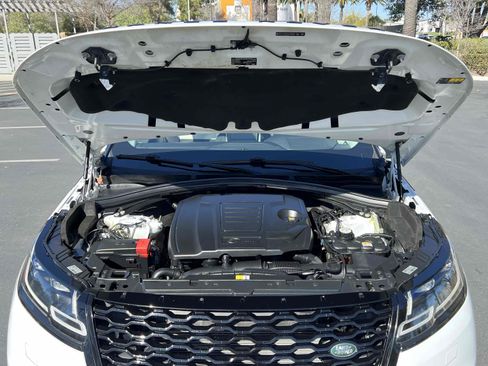 Used 2019 Land Rover Range Rover Velar R-Dynamic SE image 24