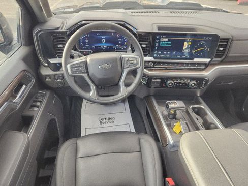 Used 2023 Chevrolet Silverado 1500 LT Trail Boss w/ LT Trail Boss Premium Package image 32