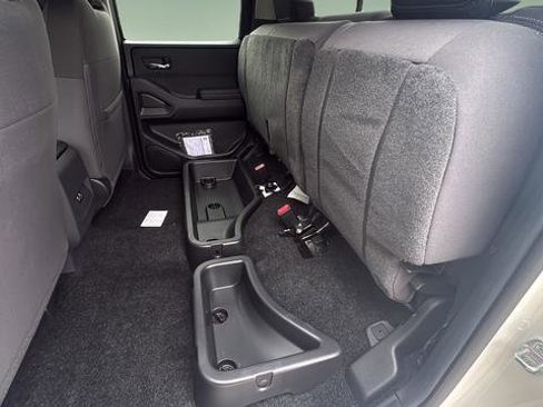 New 2026 Nissan Frontier SV AWD/4WD image 33
