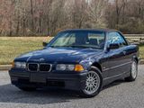 Used 1999 BMW 323i Convertible image 4