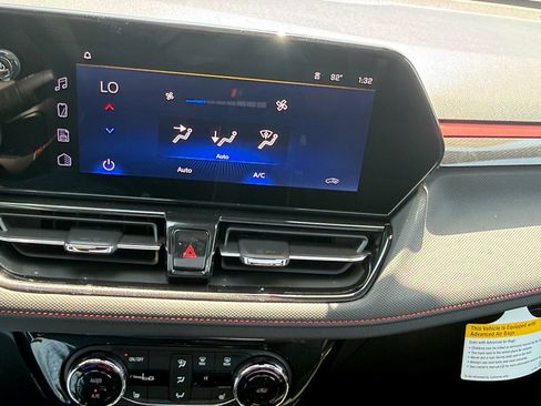New 2026 Chevrolet TrailBlazer RS w/ Convenience Package AWD/4WD image 15