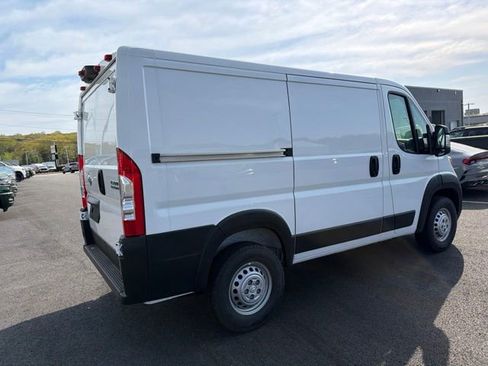 New 2026 RAM ProMaster 1500 w/ Safety Group FWD image 3