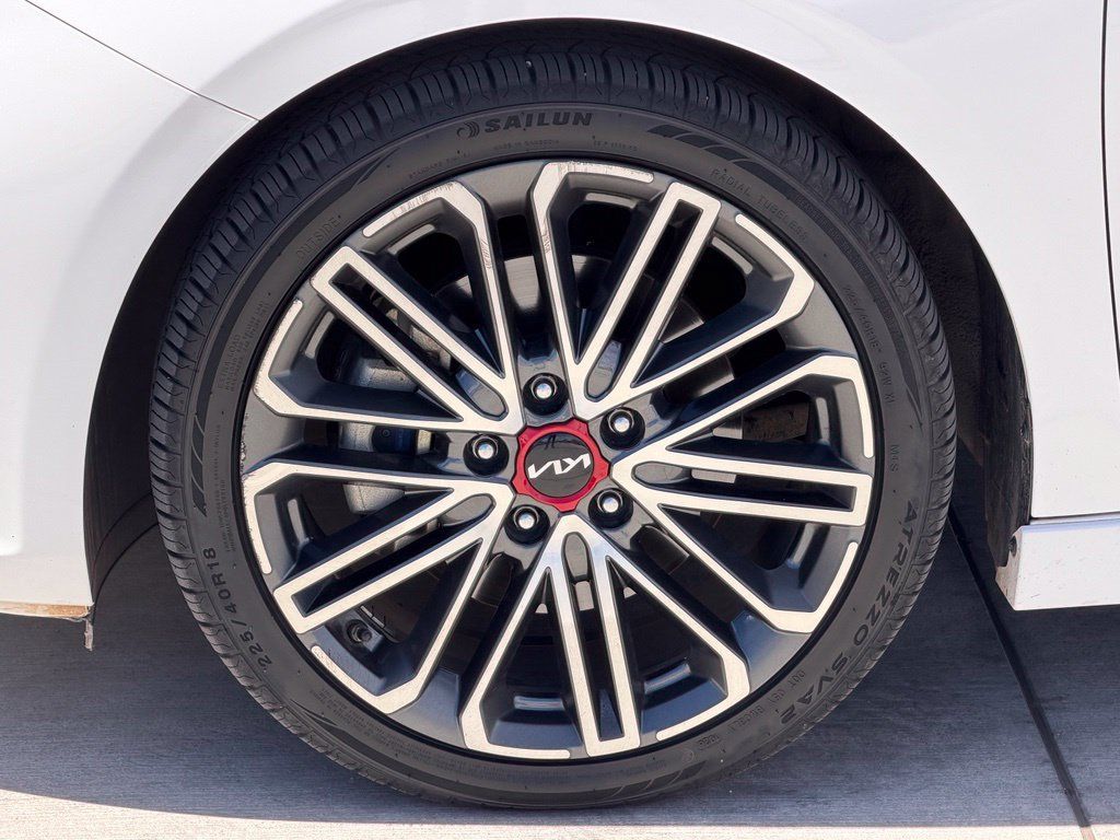 Used 2023 Kia Forte GT FWD image 6