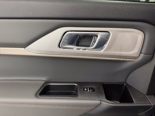 New 2026 Ford Explorer Active RWD image 11