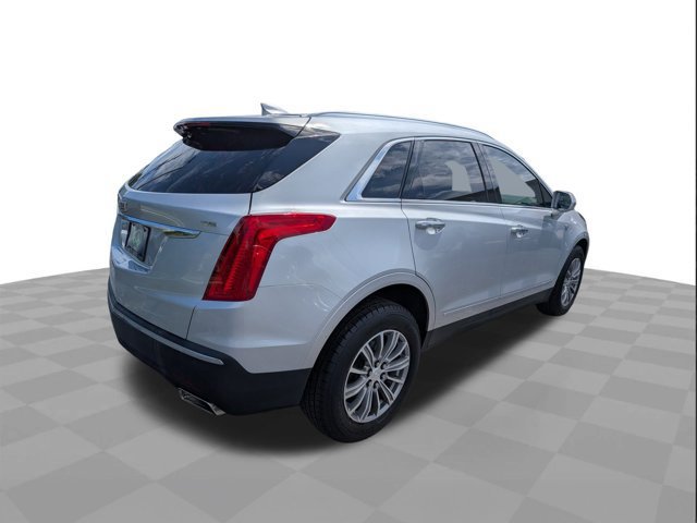 Certified 2017 Cadillac XT5 Luxury w/ Driver Awareness Package AWD/4WD image 2