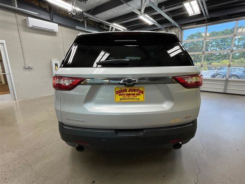 Used 2020 Chevrolet Traverse RS FWD image 4