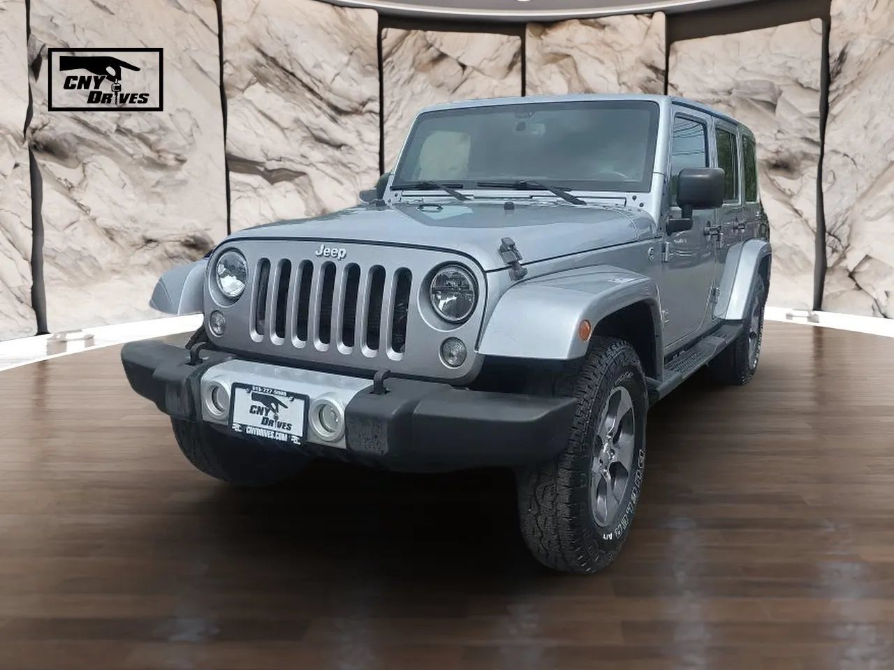 Used 2015 Jeep Wrangler Unlimited Sahara w/ Dual Top Group AWD/4WD image 1