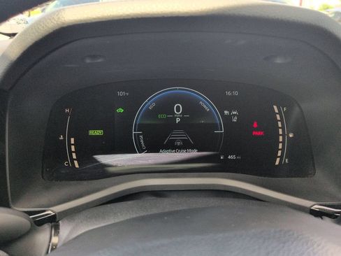 Used 2025 Toyota Camry LE FWD image 16