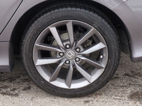 Used 2020 Honda Civic EX image 13